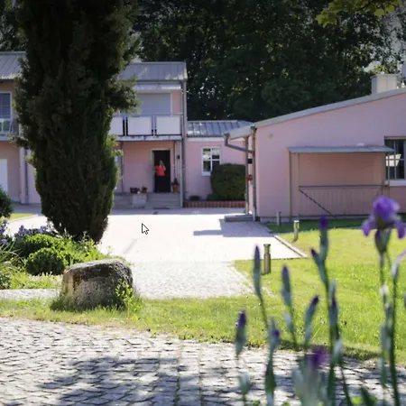 Hotel Landgut Schill 3*