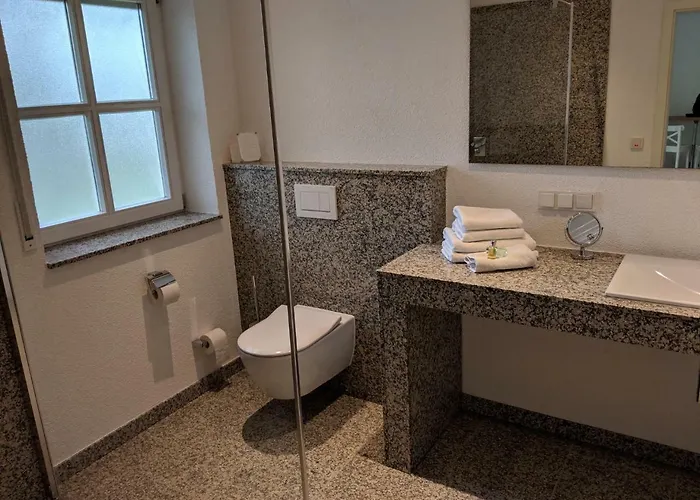 ホテル Landgut Schill